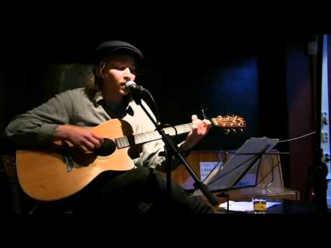 Lassi Valtonen - Poika nimeltä Päivi @ Artturi 20.8.2015