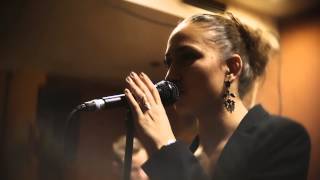 Video mr.moon - sunny || live in Scherz Kafe || Bratislava 2014