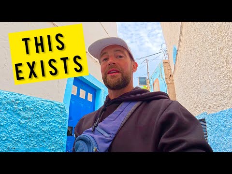 THIS Surf Town Exists in Morocco 🇲🇦