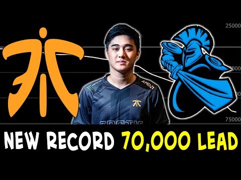 New WORLD RECORD 70,000 gold lead in pro match — Fnatic vs Newbee