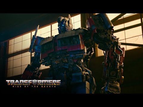 Alan Tudyk Voicing Optimus Prime in Transformers Films