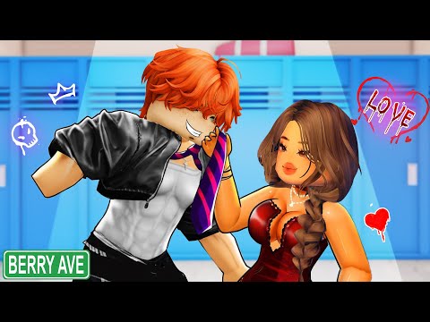 Oh No! My ONLINE BOYFRIEND Is My ENEMY...!! | Berry Avenue Story