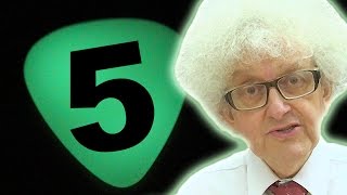 5: Glowing Plectrum (12 Days of Christmas)