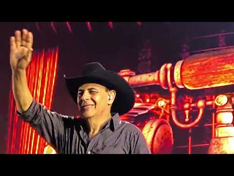 SHOW DO TRIO PARADA DURA EM SANTA FÉ DO ARAGUAIA-TOCANTINS