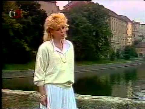 Iveta Bartošová   Málo mě zná 87  Písecký most