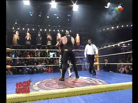 Vicente Viloni Vs. La Masa - 100% Lucha