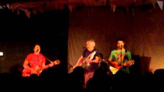 Jeffrey Lewis &amp; Peter Stampfel &quot;Systematic Death&quot; Live in Leeds England
