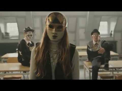 Wafande, Tasken er på Ryggen