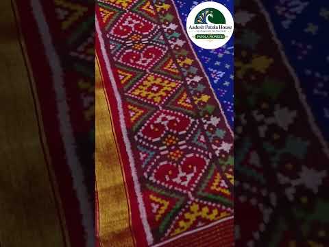 Single ikat Patola Saree ✨ Red And Blue Navaratan motifs