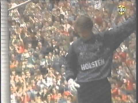 1993 (May 8) Liverpool 6 -Tottenham 2 (English Premier League)