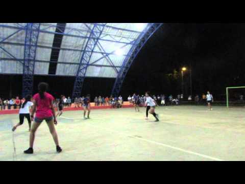 Annette Gol.... Equipo plomo...