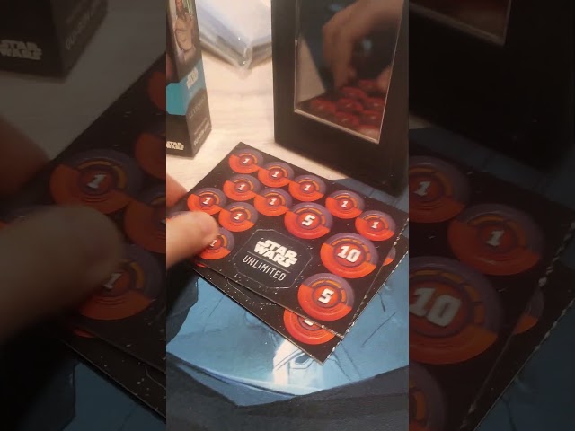 Vídeo relacionado con Asmodee FFG Star Wars Unlimited Juego De Cartas Coleccionables Leyendas de la Fuerza - Mazo de Muestra Darth Maul - Cartas exclusivas - A Partir de 12 años, 2+ Jugadores - Español