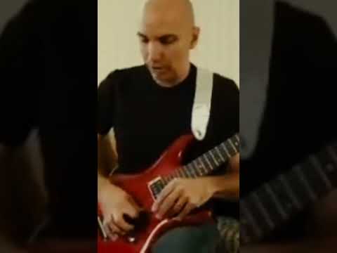 you want this! Joe Satriani signature screaming whammy bar guitar trick and technique