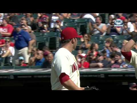 2013/08/25 Allen escapes a jam