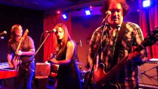 THE POSIES featuring CRISTINA &quot;The Glitter Prize&quot; Live @ Café Berlín Madrid 23052017