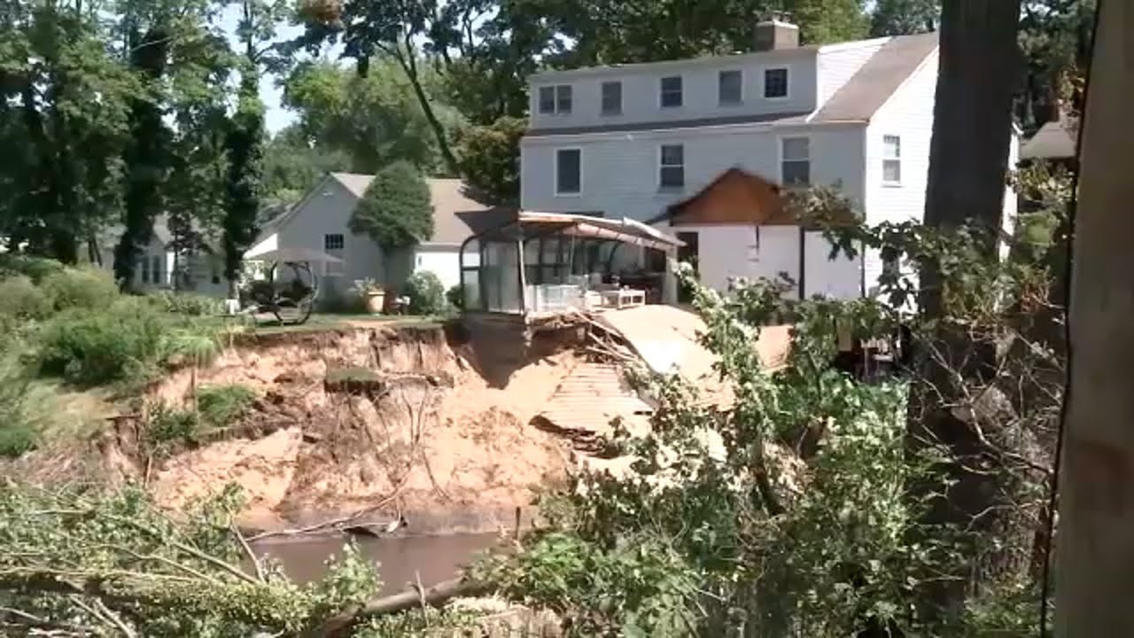 Long Island residents still cleaning up after extreme flooding