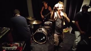 Jeremy Loops - See I Wrote It For You (Live @ The Rainmaker Brewhouse 2016)