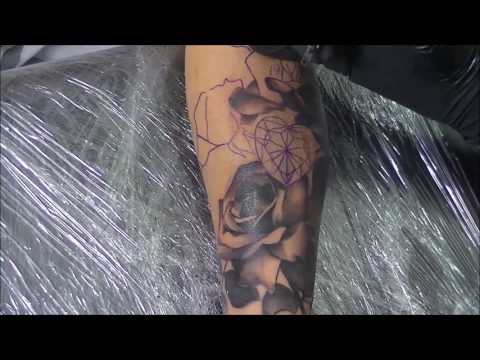 download lagu mp3 mp4 Tattoo Cover Rose, download lagu Tattoo Cover Rose gratis, unduh video klip Tattoo Cover Rose