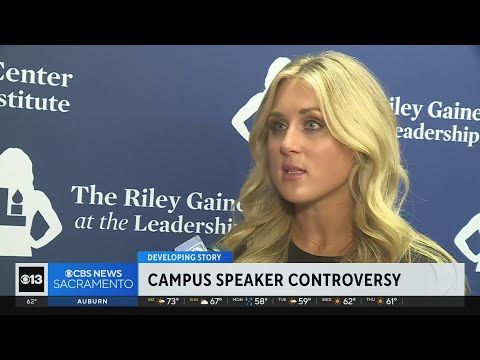 Riley Gaines spreekt studenten toe — trans vrouwen in vrouwensport
