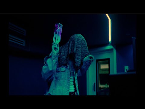 STRANGEHUMAN - MAKE IT POP  [Official Video]