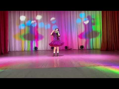 MELECA EMILIA - GIRL IN THE MIRROR