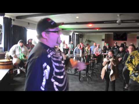 Dr Apocalypse vs Saru G