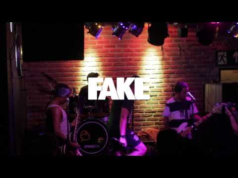 Fake - Underground Noise Fest II (Sete Lagoas, 2016)