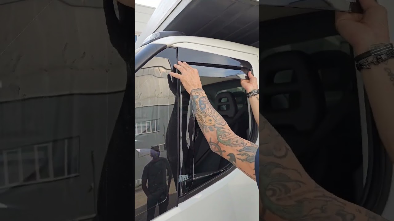 Iveco Daily 2014- рр. Вітровики вставні (напівпрозорі, 2 шт., Cagatay) Video 1