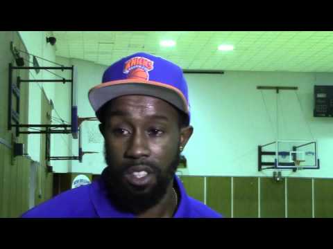 Former UNO BKB star Bo McCalebb on practice floor donaton- Sept 22, 2015