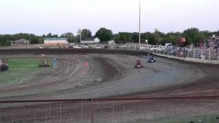 preview picture of video 'Dutton's Speedway Jr. Sprint Heat Race 5-21-11. Nathan's First Heat Race Win'