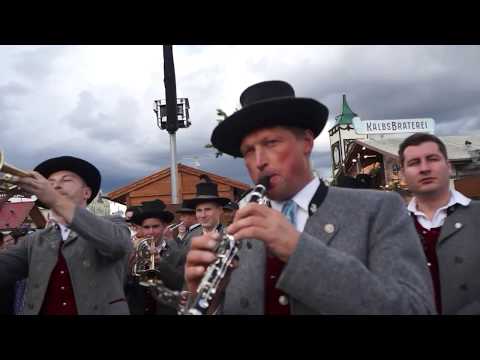 Oktoberfest Shorts 2017: Kapelle aus Kiefersfelden auf der Wirtsbudenstraße