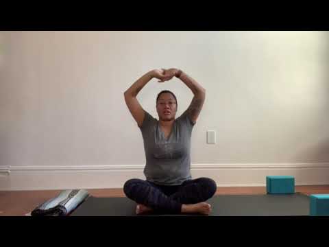 7 min Shoulders & wrist stretches