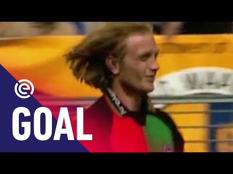 JARDA ŠIMR LAAT HET UITVAK ONTPLOFFEN VAN VREUGDE 💥 | RKC Waalwijk - N.E.C. (29-05-2003) | Goal