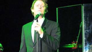 Suspicious Minds by Clay Aiken, NYC, video by toni7babe