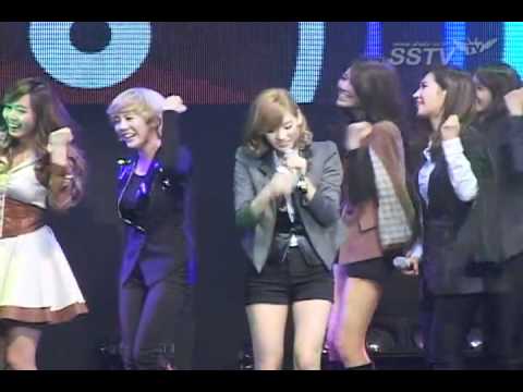 111121 SSTV SNSD The Boys Gee Cut @ Woongjin Coway Special Concert