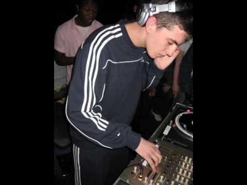 Skream - Fatty Drummer