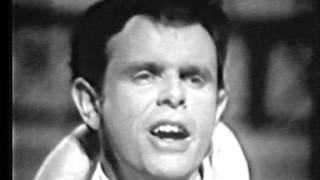 STRANGER IN TOWN - DEL SHANNON