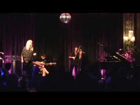 POZ on Location: VAVA VOOM 2015