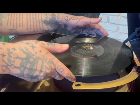 Artie Shaw - In The Blueroom / In The Cafe Rouge - 1954, played on a 1951 Admiral