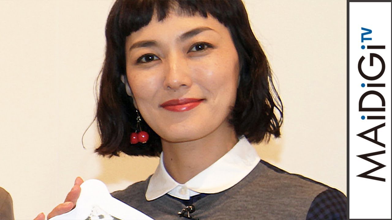 動画 板谷由夏 大人のスクールガール風コーデ 丸襟トップス プリーツスカートで クレーアニメ制作応援プロジェクト発表会 2 Maidigitv マイデジｔｖ