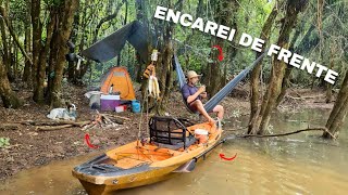 Acampar, pescar rio abaixo tem um preço Encarar mordidas,clima quente na mata!