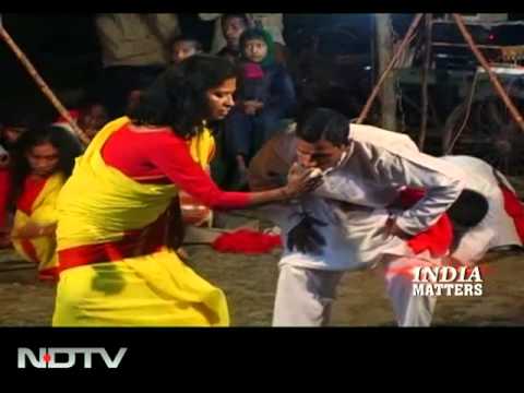 Θέατρο των Καταπιεσμένων και παράσταση θεάτρου φόρουμ στην Ινδία