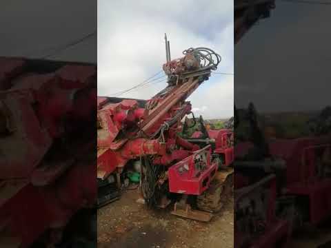 PERFORADORA EGT  MD700, modelo 2003