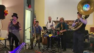 The Catnip Junkies playing Jambalaya