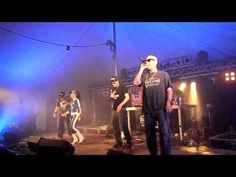 Halve Neuro @  Festiveuzzel (3)19/05/2012