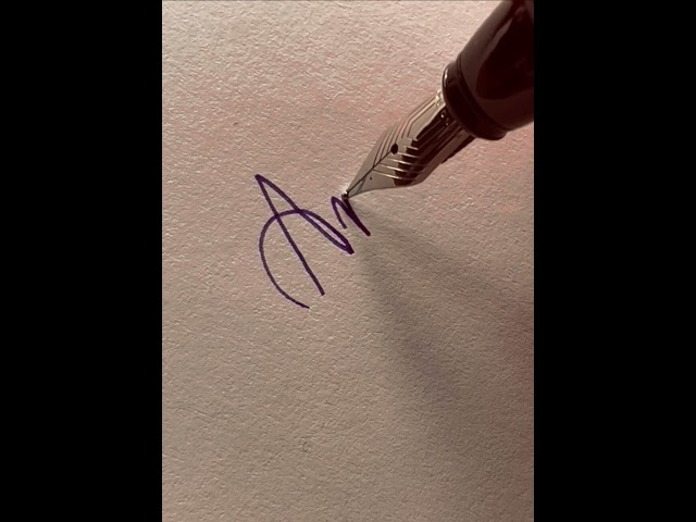 Vídeo relacionado con BELLE VOUS Set de Lettering - Kit de Caligrafia con Pluma Estilográfica Vintage Roja Soporte Tintero Tinta Negra y 5x Puntas - Pluma Antigua de Escribir para Niñas Niños y Adultos