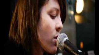 Tegan and Sara - Divided (Live Stream Session 21-11-11)