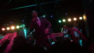 Chicano Batman - Run (Live Fresno Strummers Nov 15 2017)