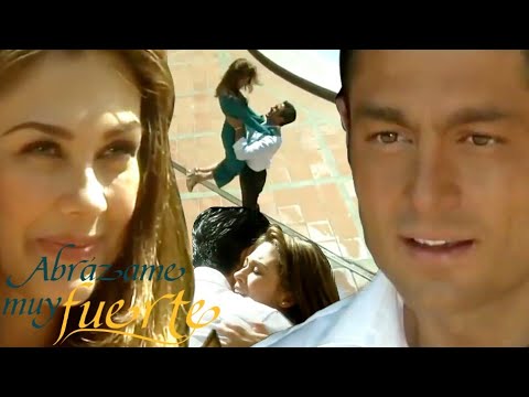 María del Carmen y Carlos Manuel se reencuentran después de un año: Abrázame muy Fuerte