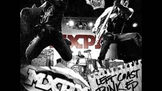 MxPx - Broken (Lyrics)